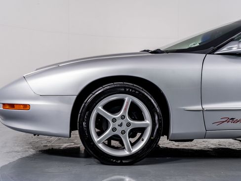Used 1997 Pontiac Firebird Formula image 23