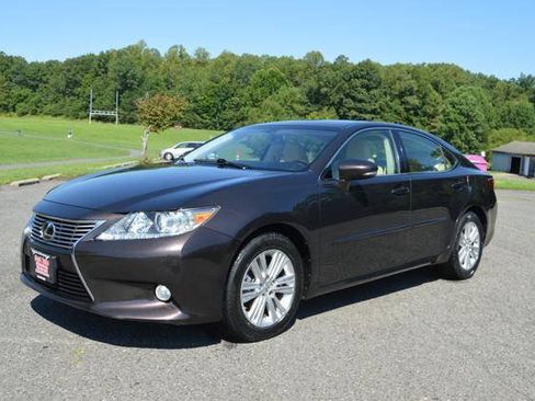Used 2014 Lexus ES 350 w/ Premium Package FWD image 61