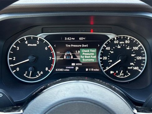 Used 2023 Nissan Rogue SV image 29