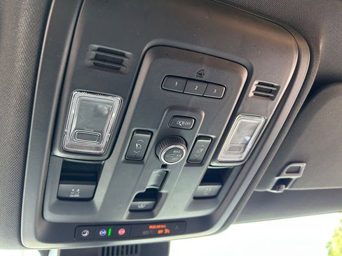 Used 2024 Chevrolet Tahoe High Country AWD/4WD image 68