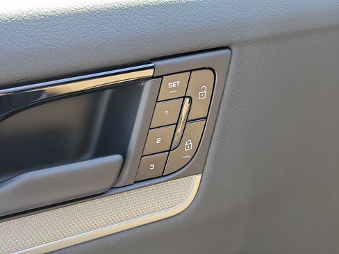 New 2026 Porsche Cayenne AWD/4WD image 25