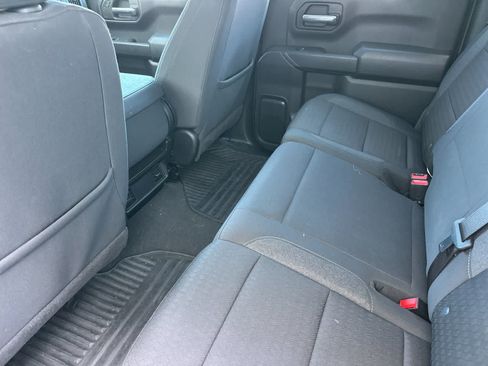 Used 2023 Chevrolet Silverado 1500 Custom Trail Boss AWD/4WD image 4