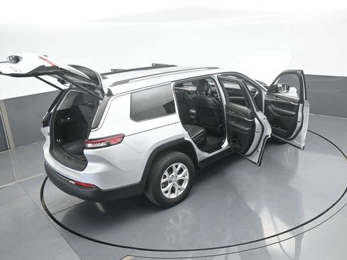 Used 2023 Jeep Grand Cherokee L Limited image 70