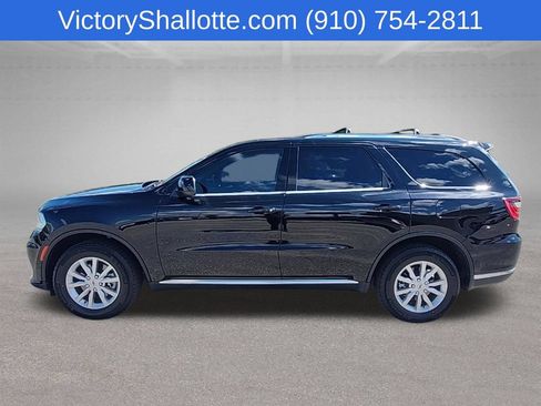 Used 2023 Dodge Durango SXT AWD/4WD image 15