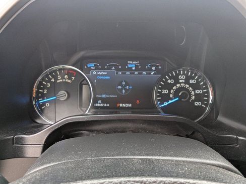Used 2017 Ford F150 Lariat w/ Equipment Group 502A Luxury AWD/4WD image 17