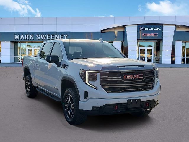Used 2023 GMC Sierra 1500 AT4 w/ AT4 Premium Package AWD/4WD image 3