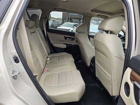 Used 2019 Honda CR-V Touring image 26