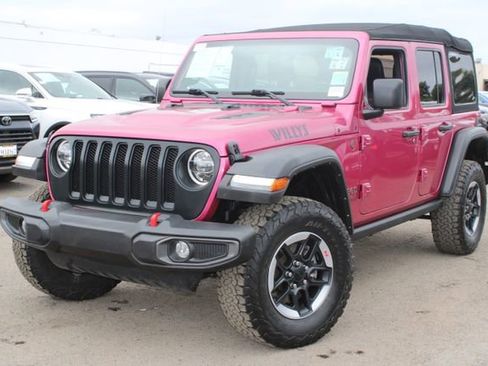 Used 2022 Jeep Wrangler Unlimited Rubicon w/ LED Lighting Group AWD/4WD image 10