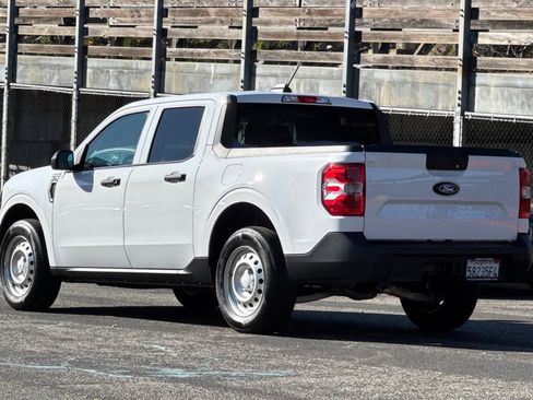 Used 2025 Ford Maverick XL w/ Equipment Group 102A image 6