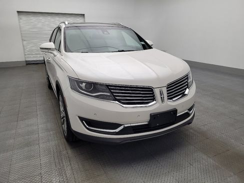 Used 2018 Lincoln MKX Reserve w/ Driver Assistance Package image 14