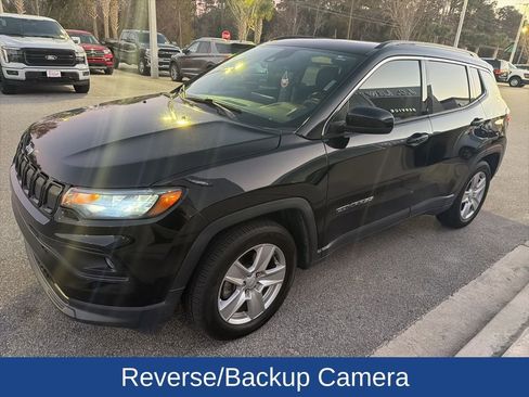 Used 2022 Jeep Compass Latitude w/ Sun and Sound Group image 3