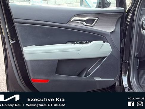 Certified 2023 Kia Sportage X-Line AWD/4WD image 9