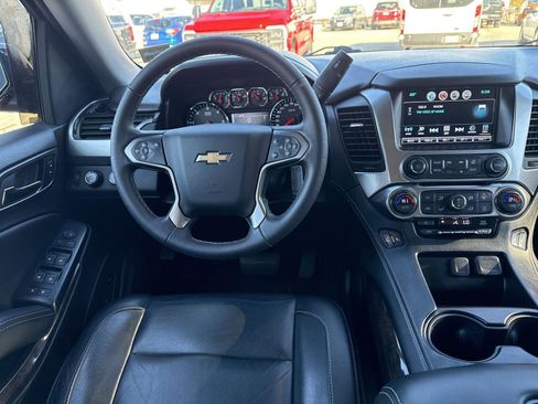 Used 2018 Chevrolet Tahoe LT image 14