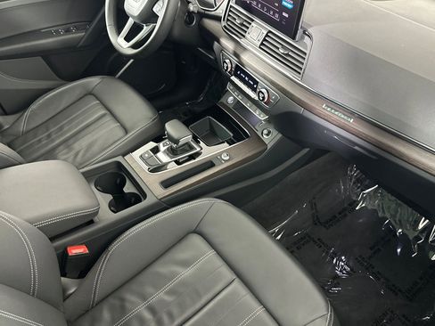 Used 2023 Audi Q5 2.0T Premium w/ Convenience Package image 15