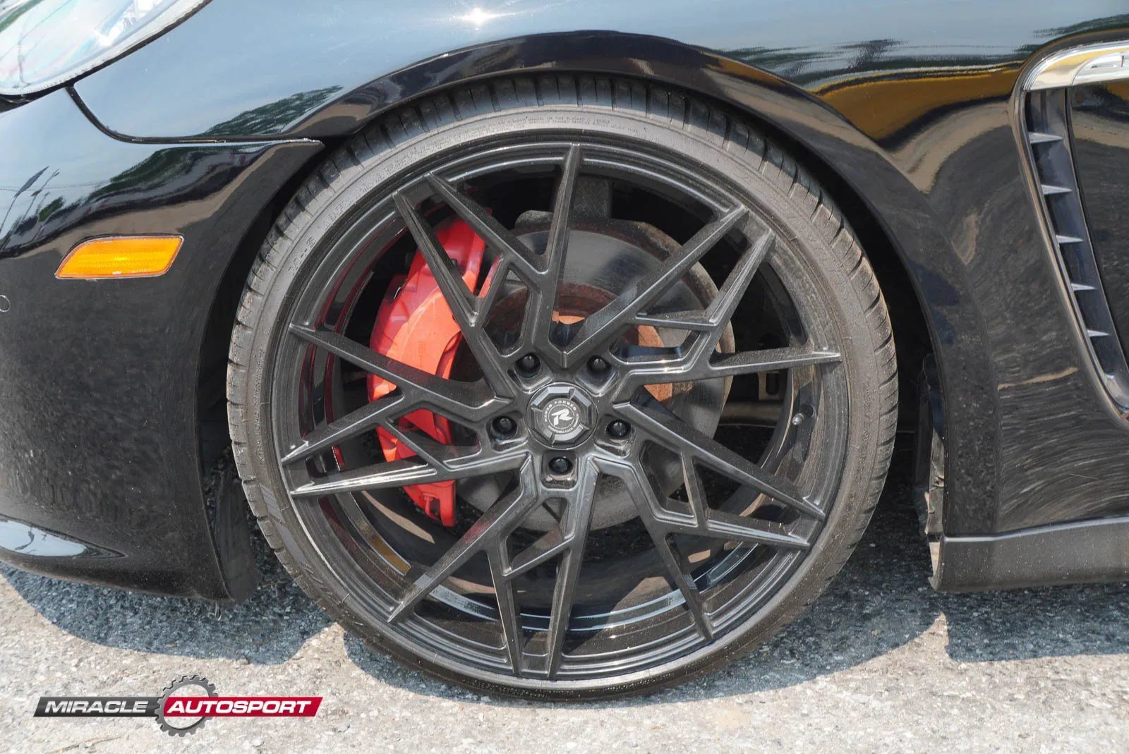 Used 2013 Porsche Panamera GTS AWD/4WD image 13