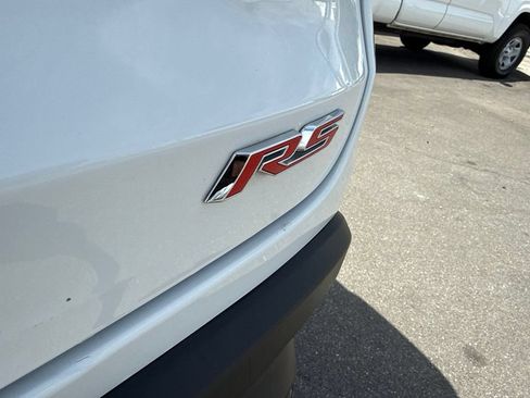 Used 2024 Chevrolet Trax RS FWD image 14