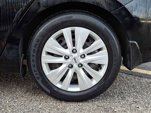 Used 2021 Nissan Sentra S image 36