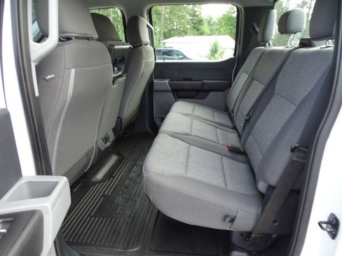 Used 2025 Ford F250 4x4 Crew Cab XL image 31