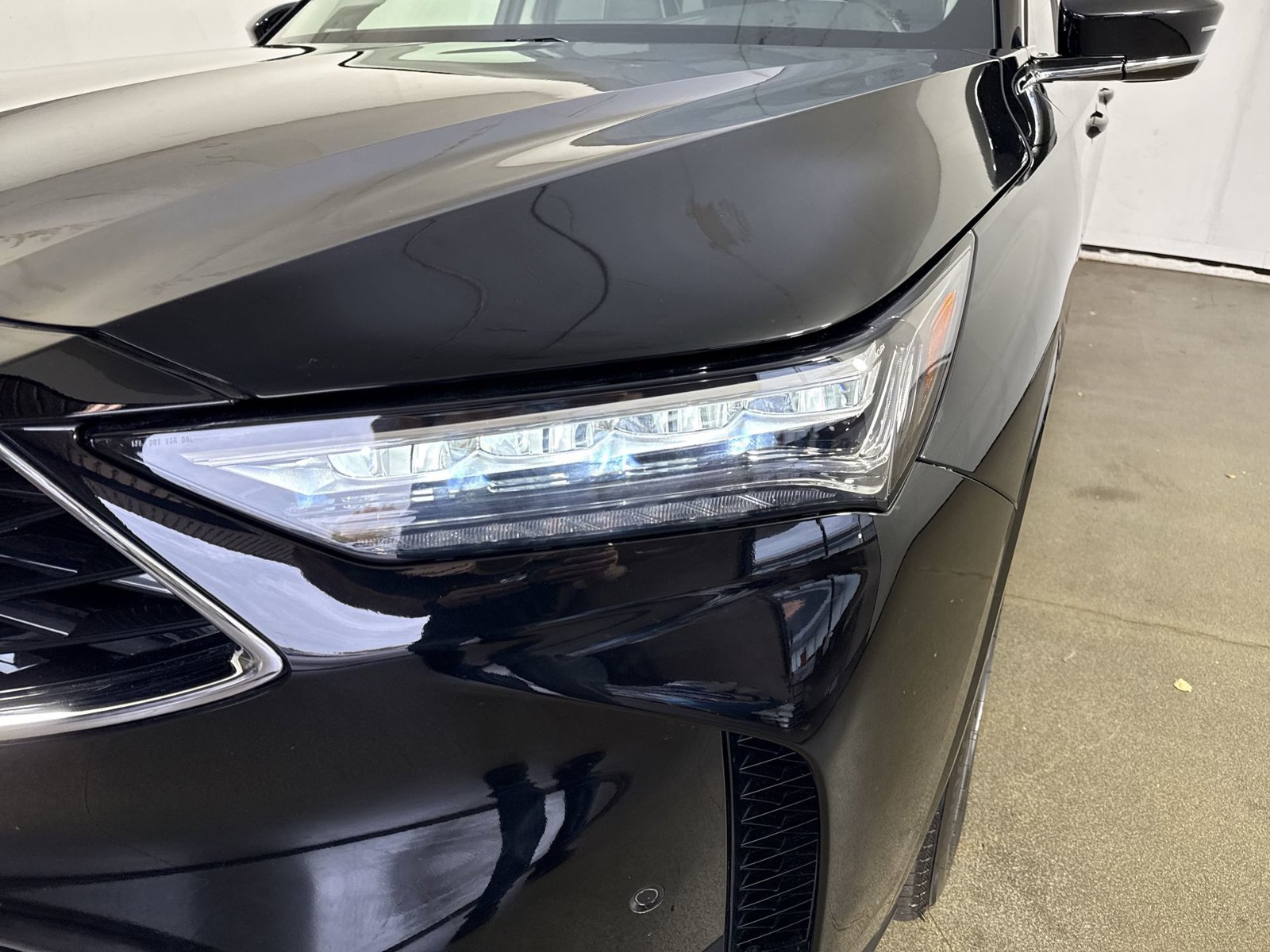 Certified 2026 Acura MDX w/ Advance Package AWD/4WD image 31