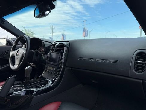 Used 2007 Chevrolet Corvette Z06 w/ Preferred Equipment Group image 24