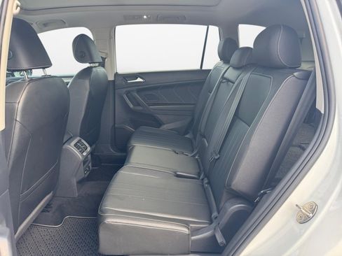 Used 2022 Volkswagen Tiguan SE FWD image 13