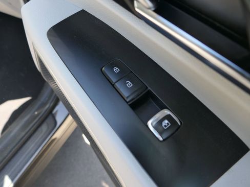 Used 2022 Kia Telluride EX FWD image 25