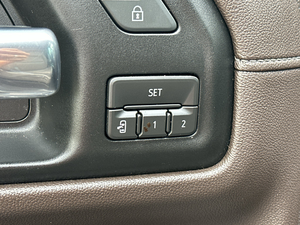 Used 2019 GMC Sierra 1500 SLT AWD/4WD image 18