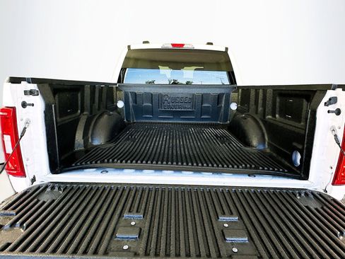 Used 2023 Ford F150 XLT AWD/4WD image 23