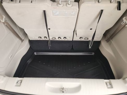 Used 2020 Chrysler Pacifica Limited w/ Advanced Safetytec Group image 30