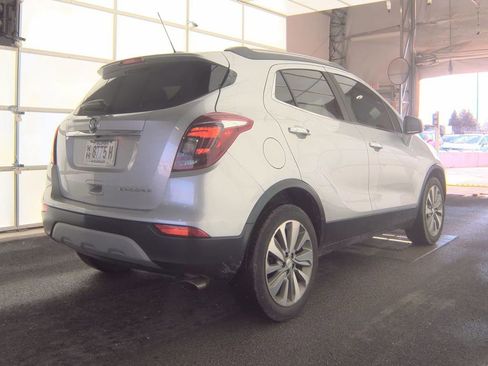 Used 2019 Buick Encore Preferred image 2