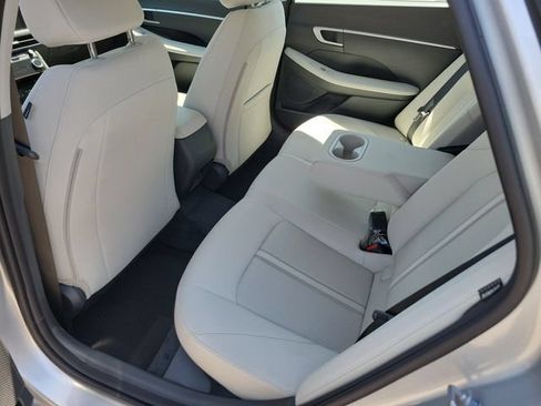 New 2026 Hyundai Sonata SEL FWD image 27