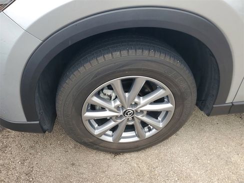 Used 2023 MAZDA CX-5 AWD 2.5 S w/ Select Package image 4