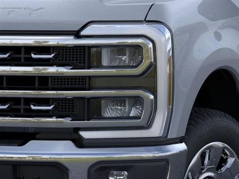 New 2025 Ford F350 Lariat w/ Chrome Package image 18