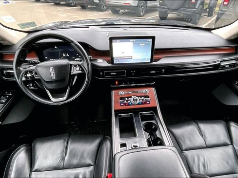 Used 2022 Lincoln Aviator Reserve w/ Equipment Group 201A image 22
