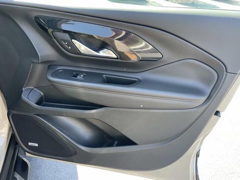 Certified 2022 GMC Terrain AT4 w/ Infotainment Package II AWD/4WD image 22