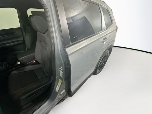Used 2026 Honda CR-V Sport image 12