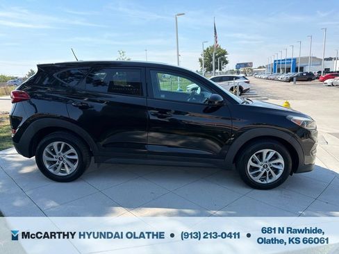 Used 2017 Hyundai Tucson SE FWD image 16
