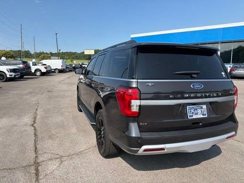 Used 2023 Ford Expedition XLT RWD image 31