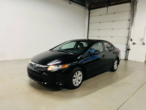 Used 2012 Honda Civic LX image 1