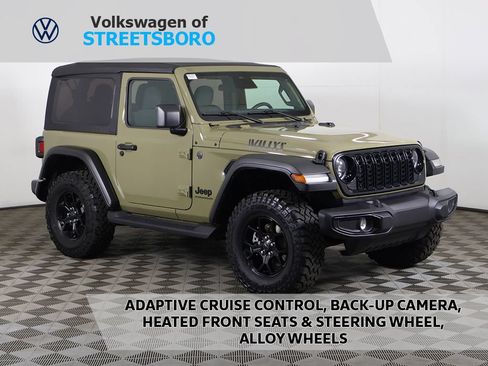 Used 2025 Jeep Wrangler Sport AWD/4WD image 1