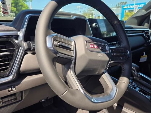 New 2026 GMC Canyon Elevation w/ Convenience Package AWD/4WD image 12