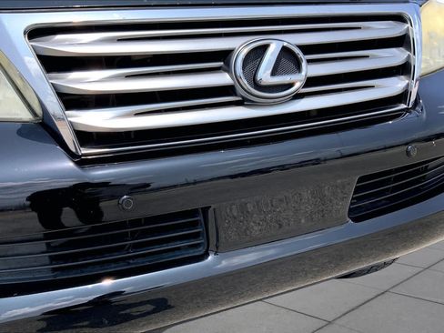 Used 2011 Lexus GX 460 w/ Convenience Pkg AWD/4WD image 28
