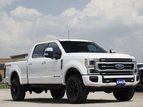 Used 2022 Ford F250 Platinum w/ Tremor Off-Road Package AWD/4WD image 26