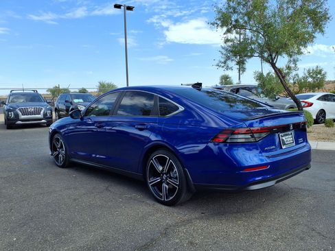 Used 2025 Honda Accord Sport image 4