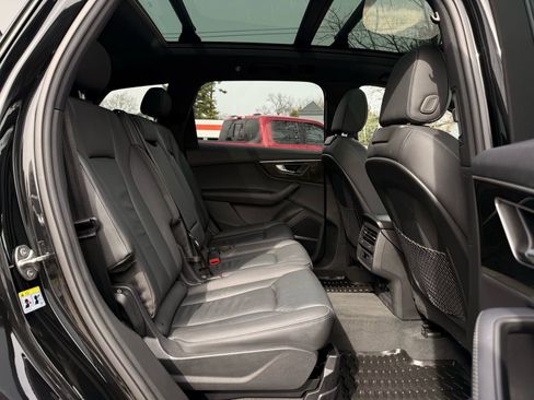 Used 2025 Audi Q7 3.0T Premium Plus w/ Premium Plus Package image 30