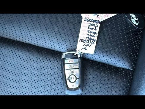 Certified 2023 Ford Escape Platinum AWD/4WD image 30