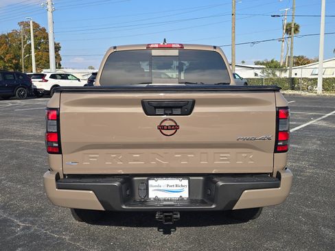 Used 2023 Nissan Frontier PRO-4X w/ Tow Package image 5