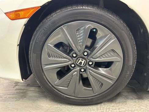 Used 2017 Honda Civic EX-T image 20