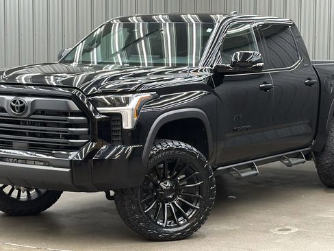 Used 2026 Toyota Tundra SR5 AWD/4WD image 1
