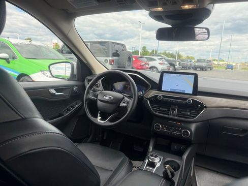 Used 2020 Ford Escape Titanium AWD/4WD image 48